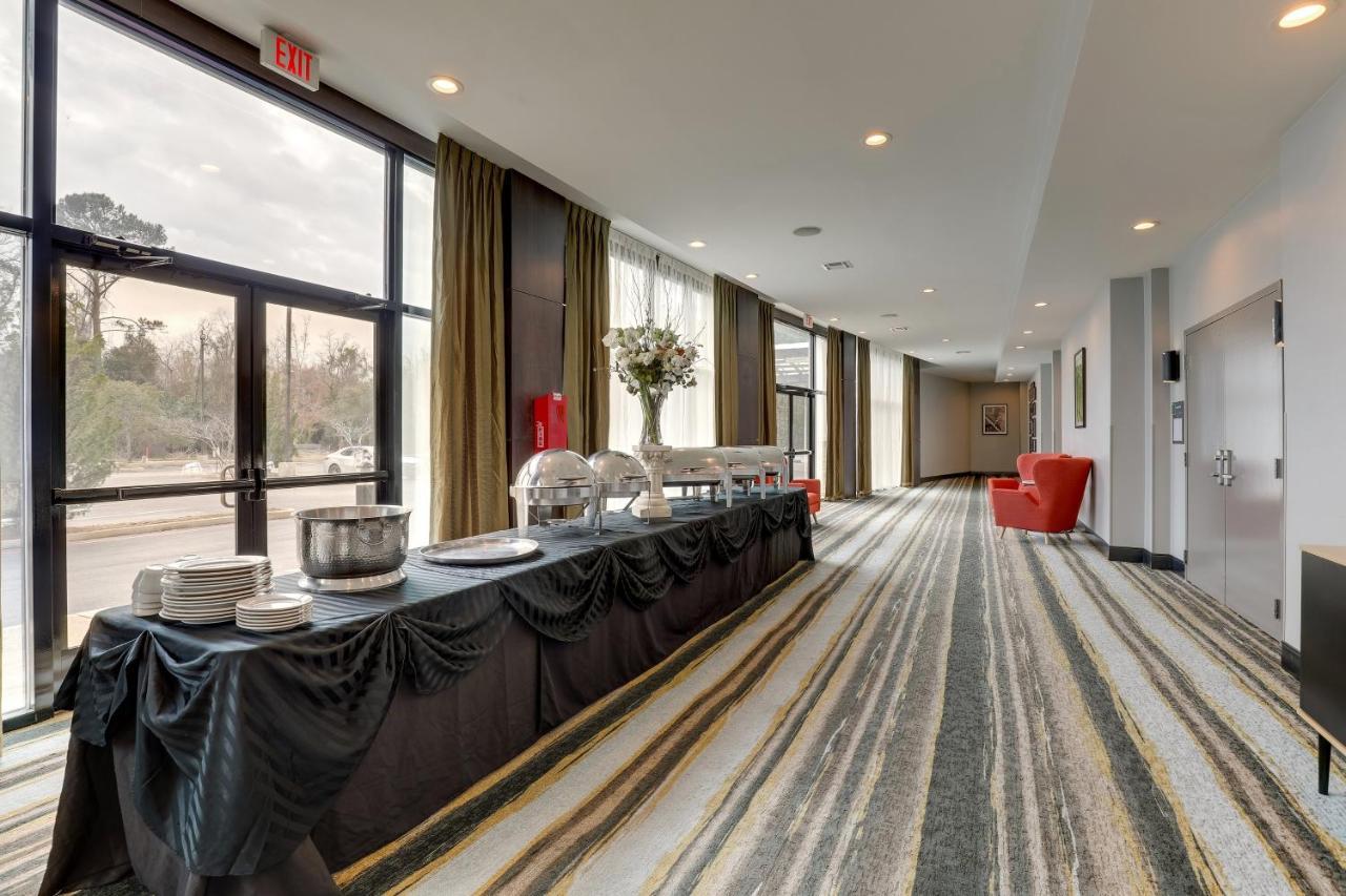 Holiday Inn Mobile Airport By Ihg Exterior foto